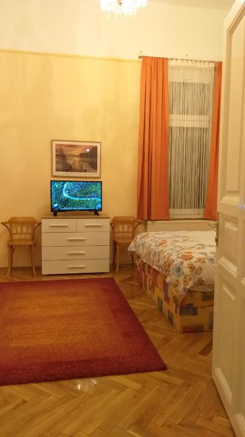 Tempo Courtyard Apartman Budapest Exteriör bild